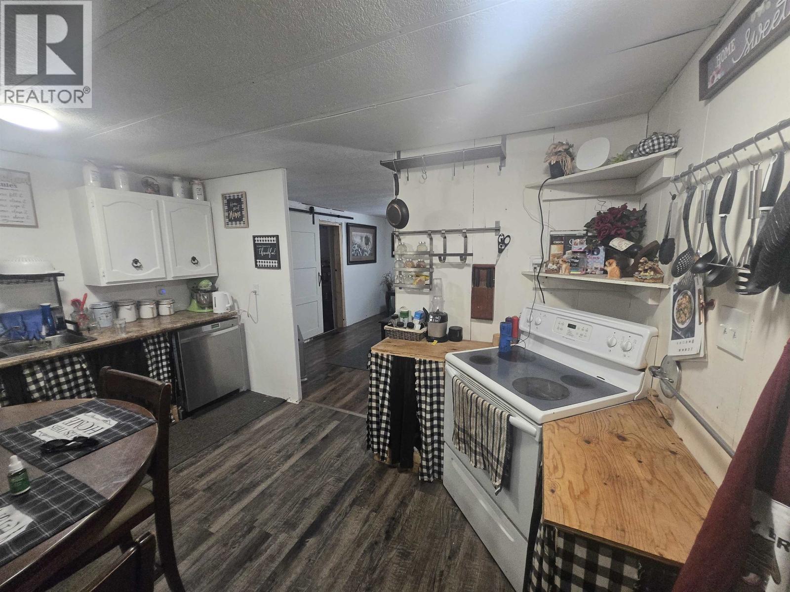3231 Hayman Crescent, Quesnel, BC - Indoor
