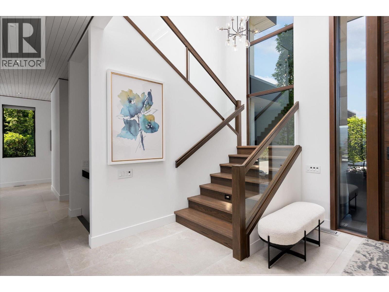 2463 Thacker Drive, West Kelowna, BC - Indoor Photo Showing Other Room
