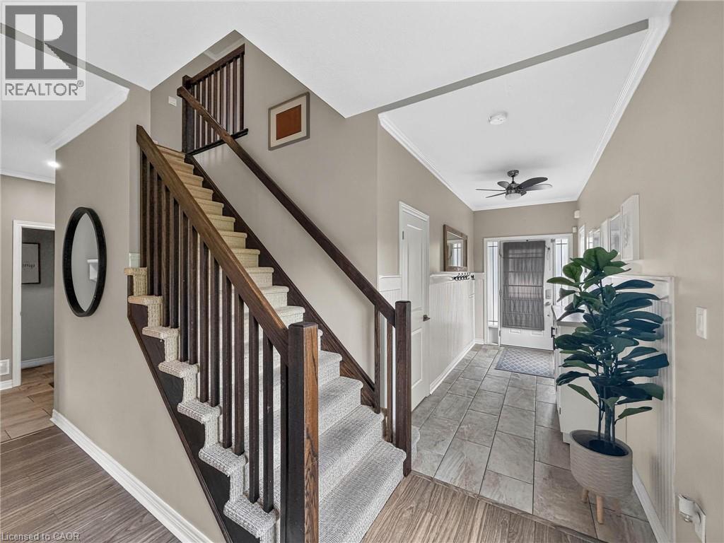 3 Hitching Post Ridge, Binbrook, ON - Indoor Photo Showing Other Room