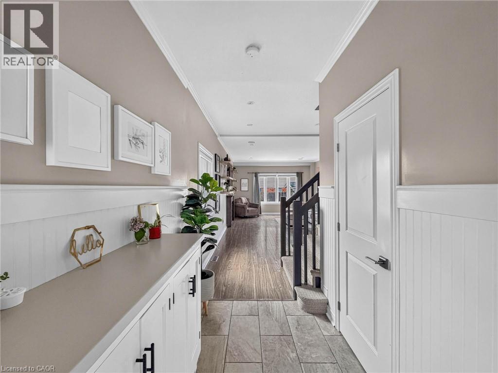 3 Hitching Post Ridge, Binbrook, ON - Indoor Photo Showing Other Room