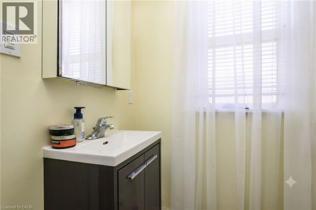 10 Shanley Street, Kitchener, ON - Indoor