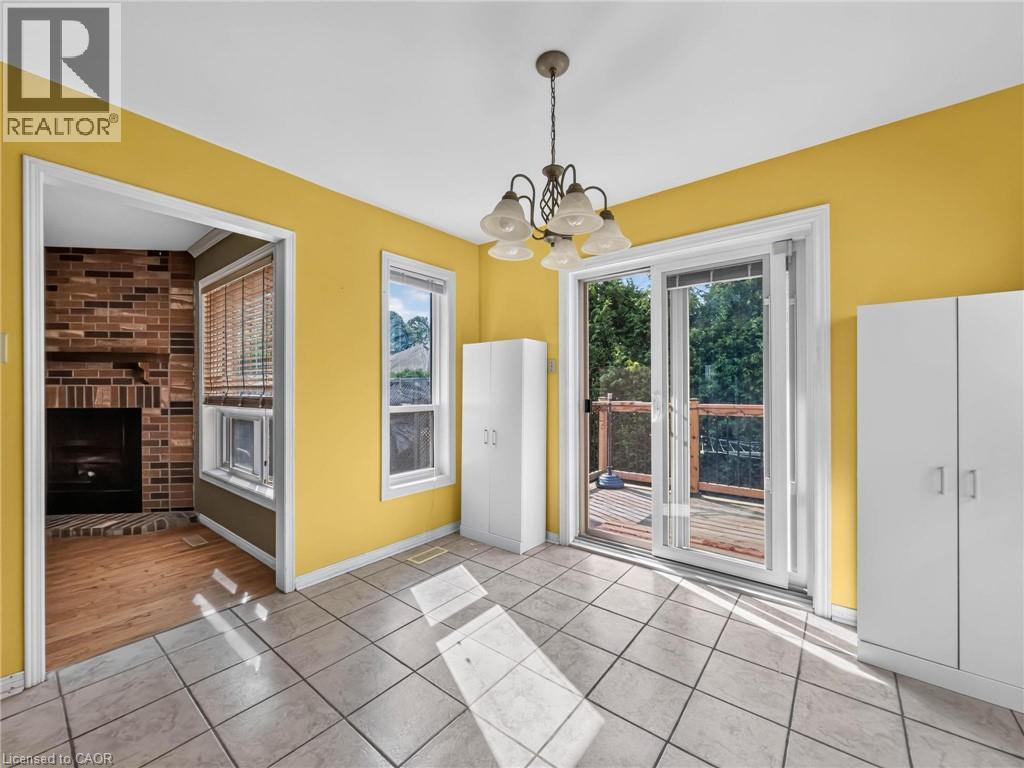 60 Attwood Drive, Cambridge, ON - Indoor Photo Showing Other Room
