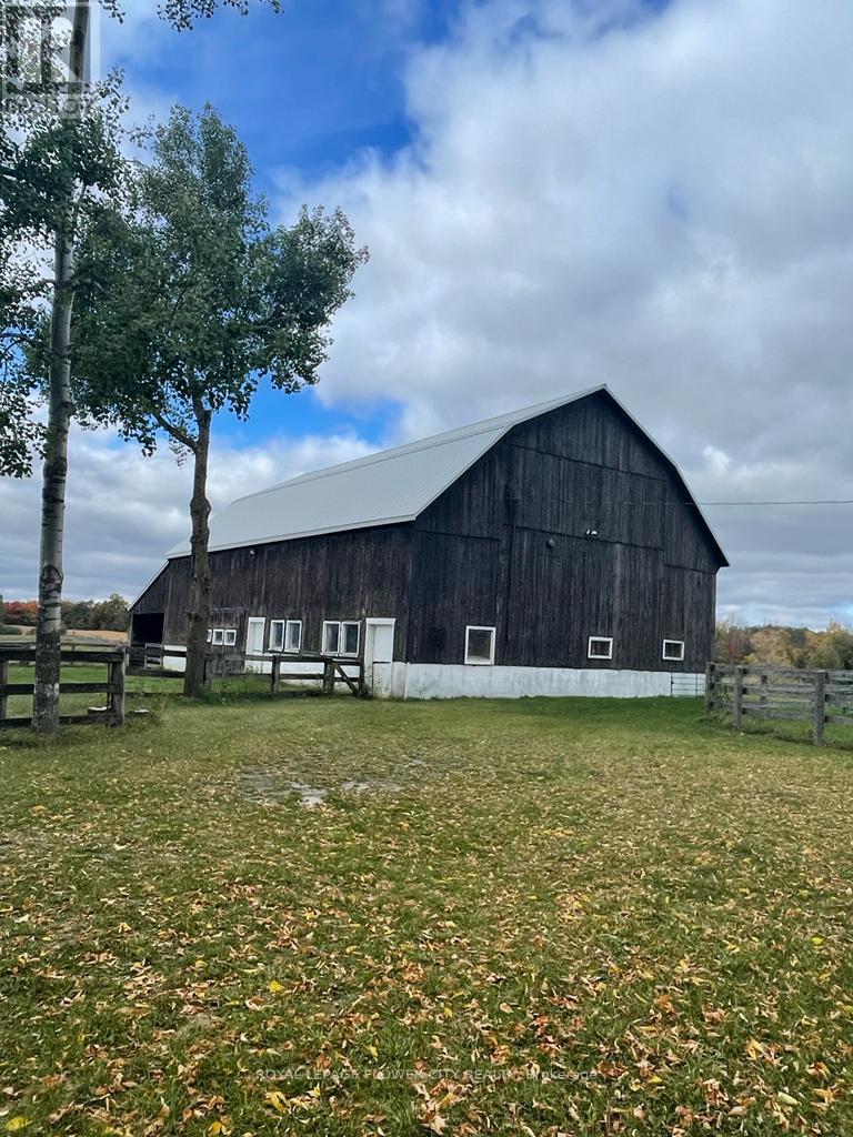 (Barn) - 14264 Eighth Line, Halton Hills, ON