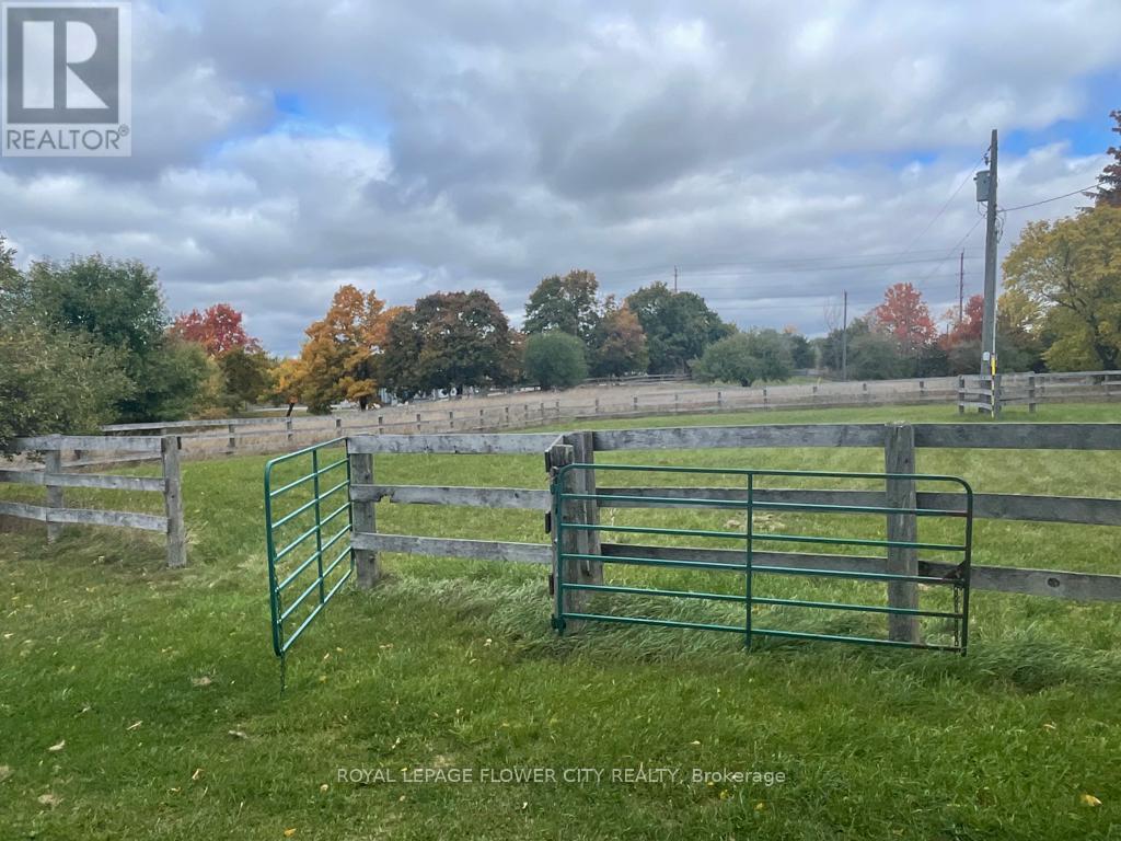 (Barn) - 14264 Eighth Line, Halton Hills, ON