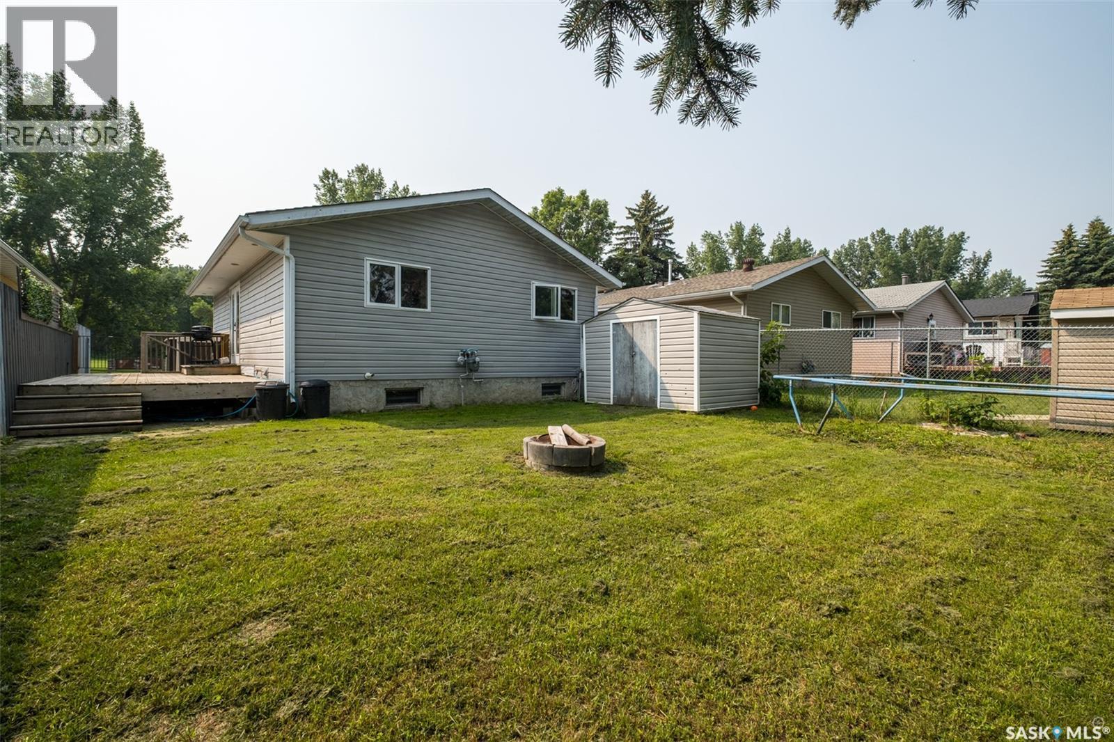 209 Macdowall Crescent, Prince Albert, SK - Outdoor With Deck Patio Veranda With Exterior