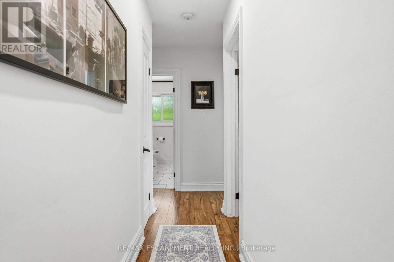 2 Jameson Drive, Hamilton, ON - Indoor Photo Showing Other Room