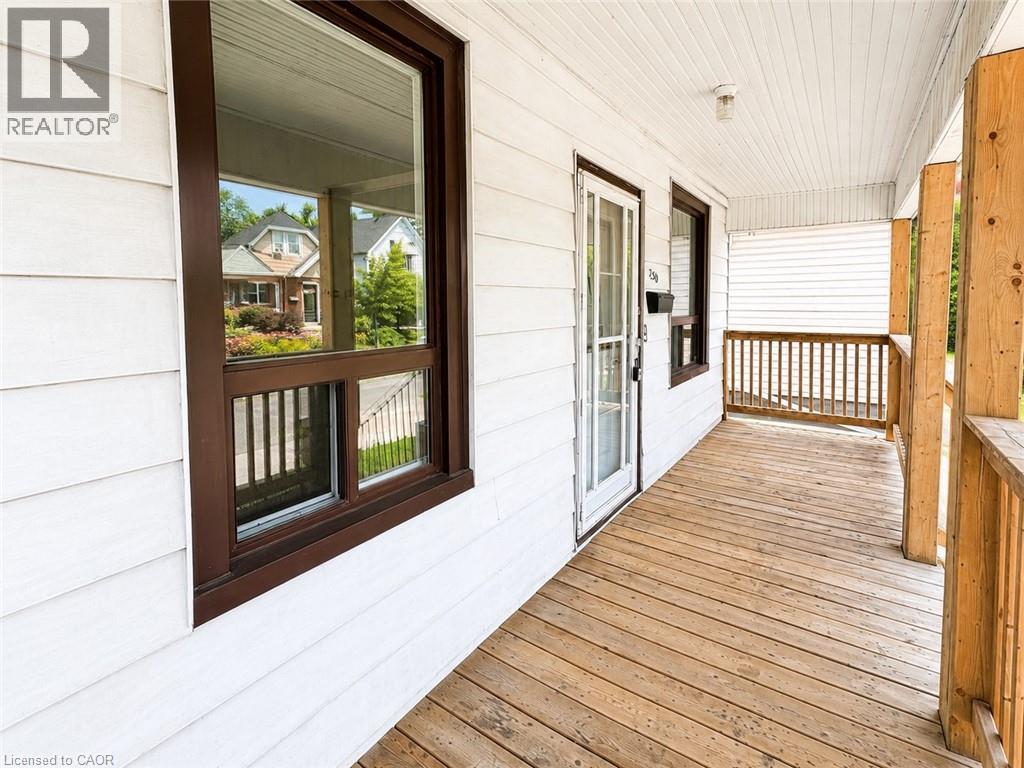 250 Weir Street N, Hamilton, ON - Outdoor With Exterior