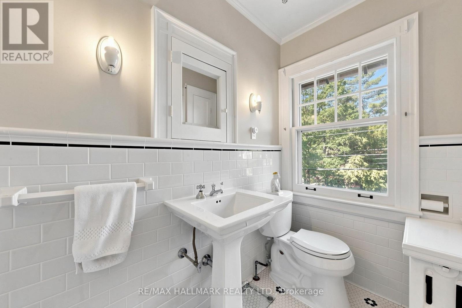 59 Courcelette Road, Toronto, ON - Indoor Photo Showing Bathroom