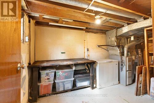 128 East 39Th Street, Hamilton, ON - Indoor Photo Showing Basement
