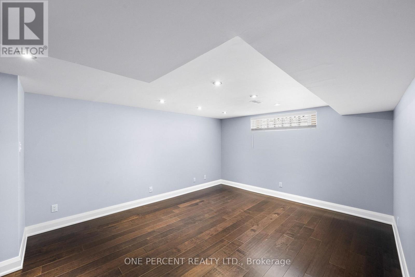 Family Room - 8 Rastila Crescent, Ottawa, ON - Indoor Photo Showing Other Room