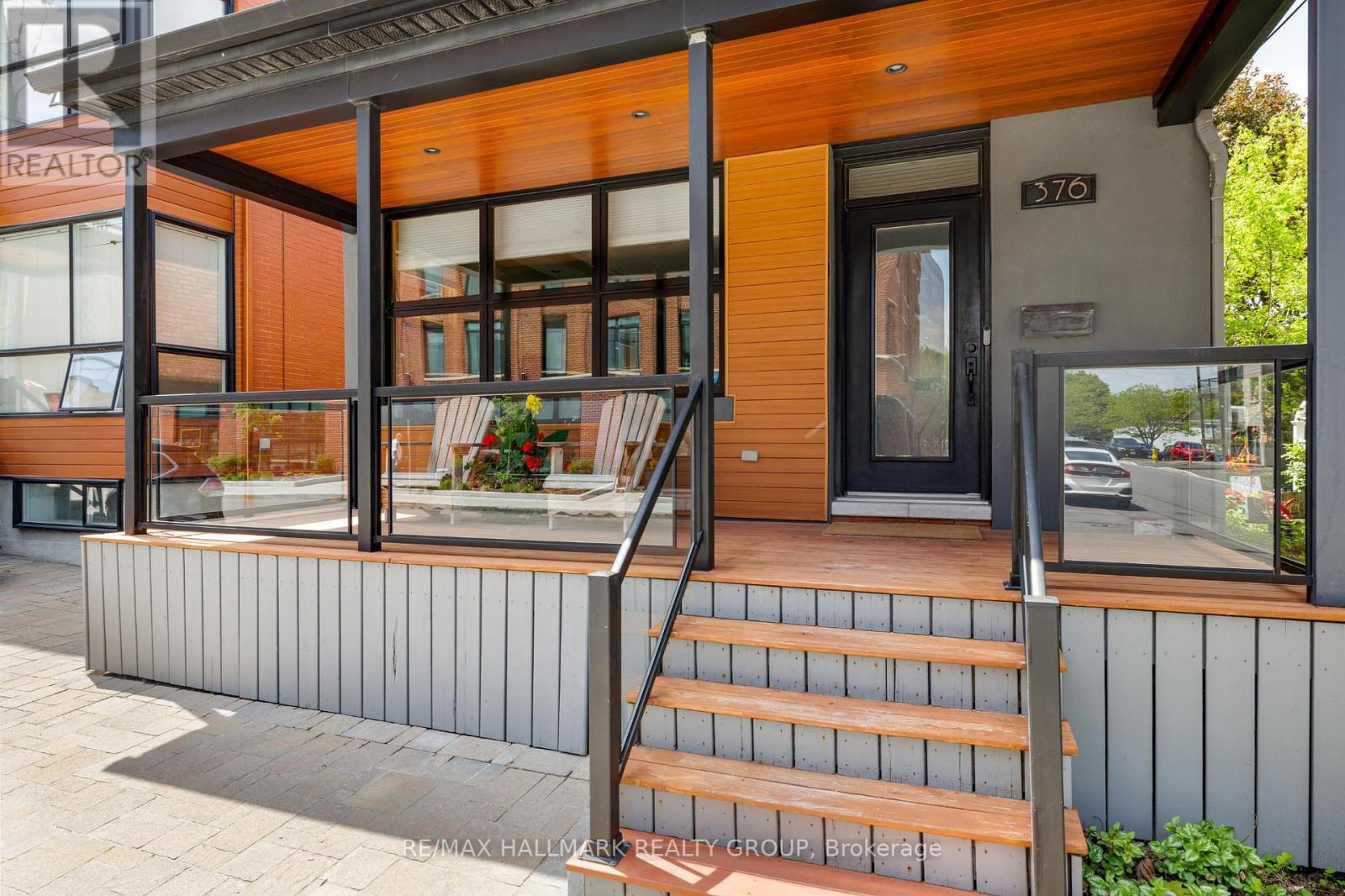 376 Winona Avenue, Ottawa, ON - Outdoor With Exterior