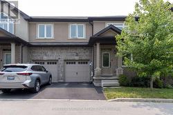19 - 421 KITTY MURRAY LANE Hamilton, ON L9G 3K9