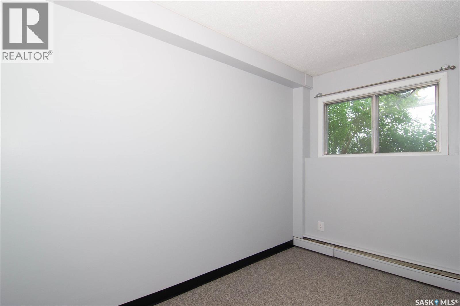 1625 Thompson Avenue, Saskatoon, SK - Indoor Photo Showing Other Room