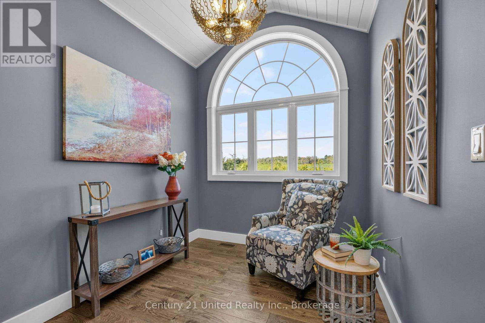 947 Payne Line, Douro-Dummer, ON - Indoor Photo Showing Other Room