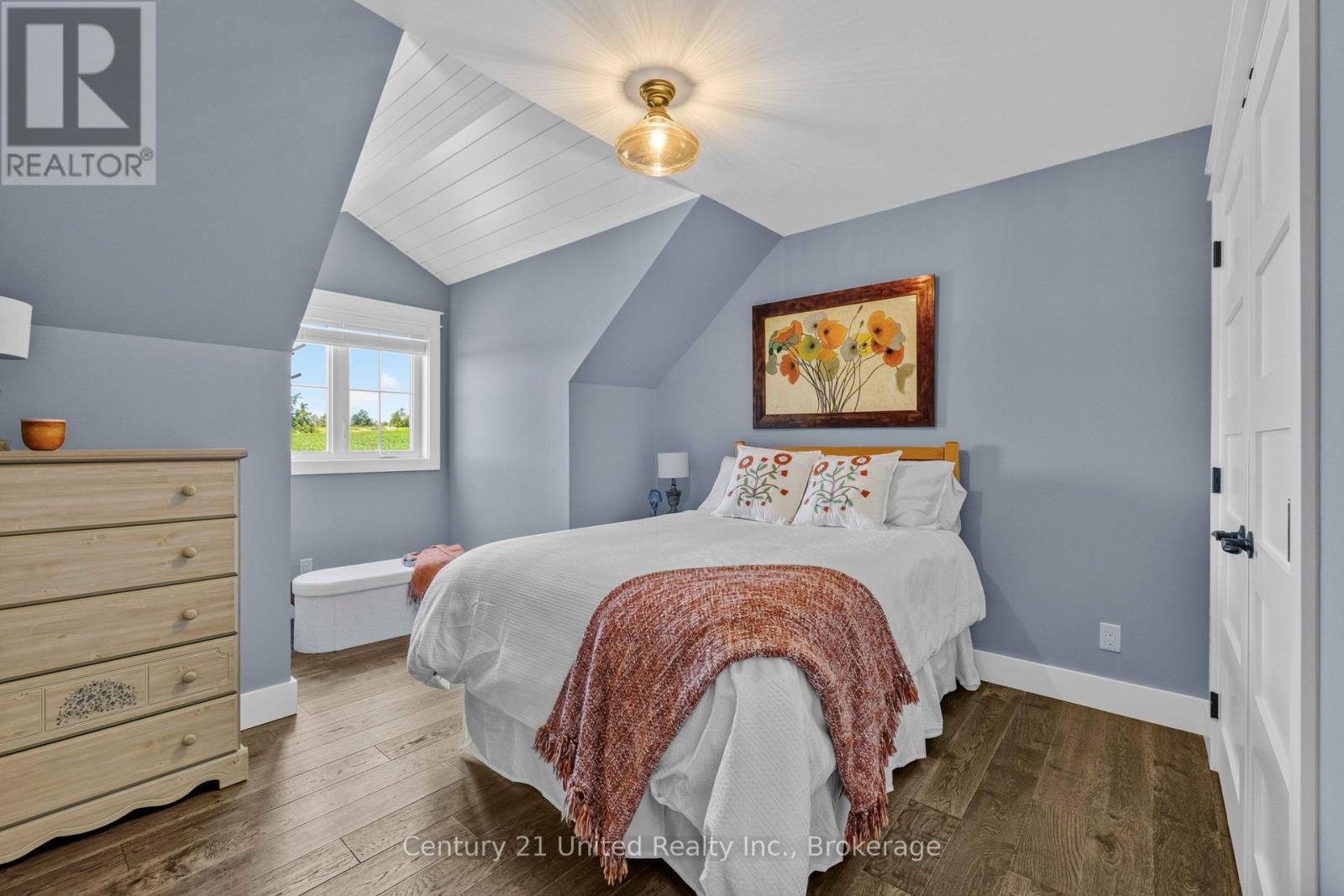 947 Payne Line, Douro-Dummer, ON - Indoor Photo Showing Bedroom