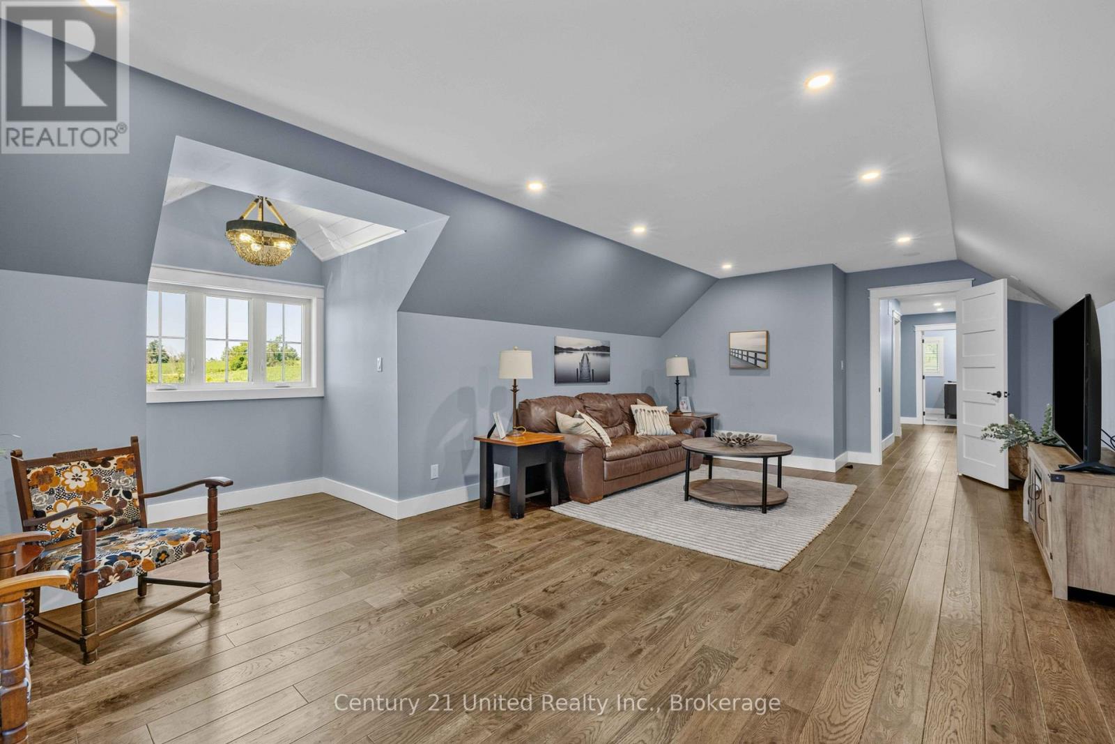 947 Payne Line, Douro-Dummer, ON - Indoor