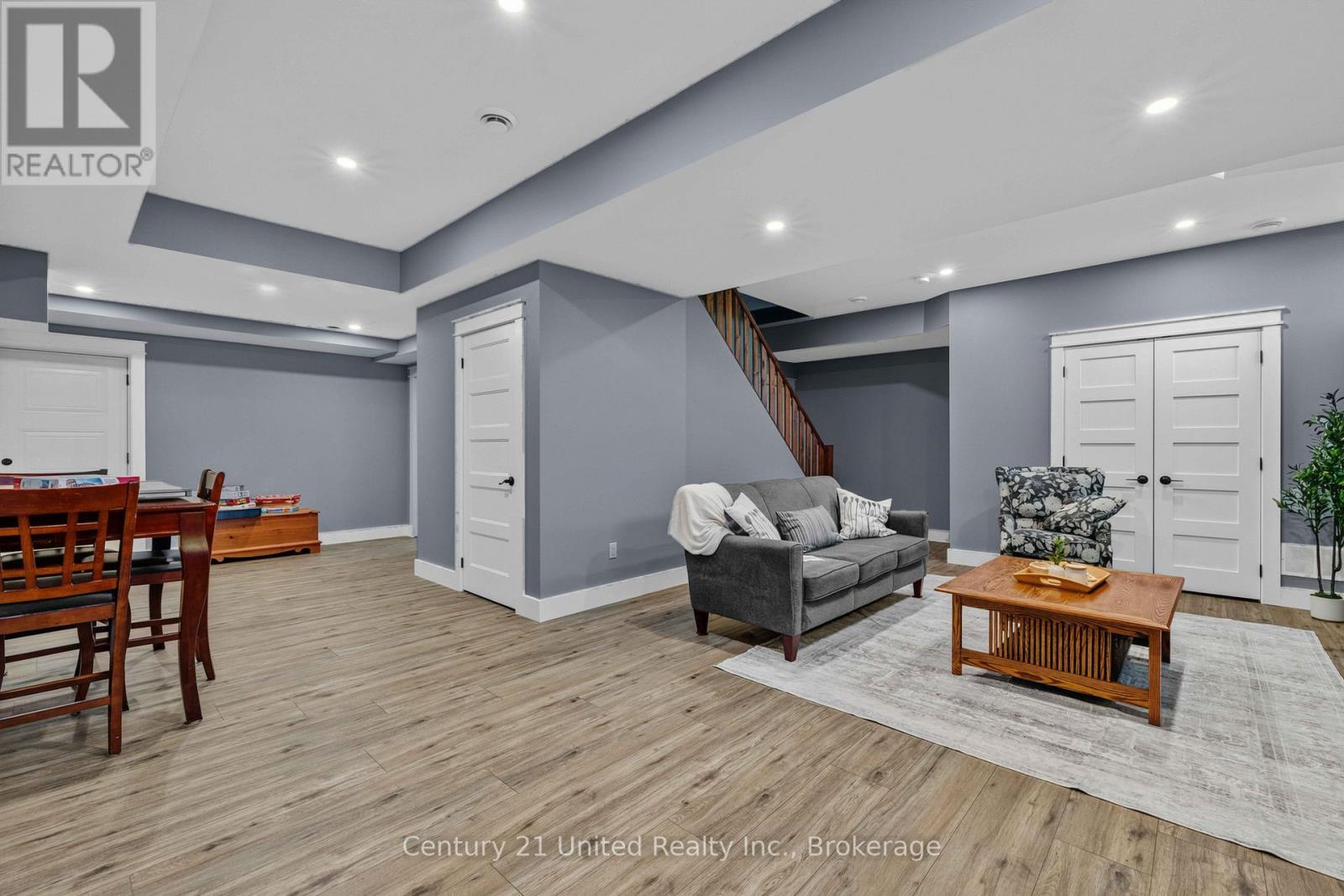 947 Payne Line, Douro-Dummer, ON - Indoor