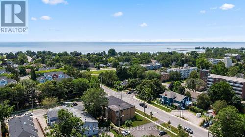 11 - 242 DARCY STREET  Cobourg, ON K9A 4A3