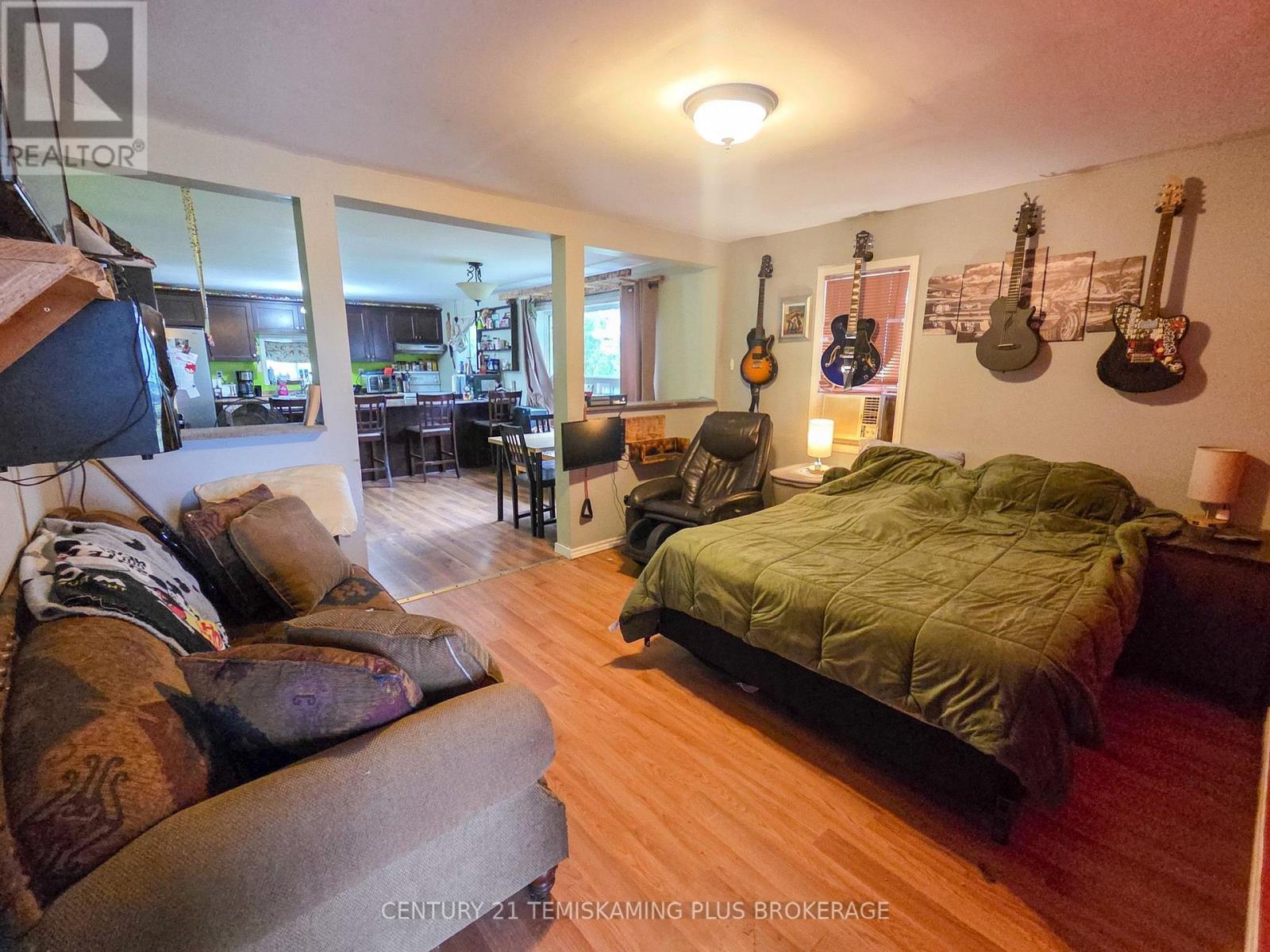 311096 Highway 571, Armstrong (Earlton), ON - Indoor Photo Showing Bedroom