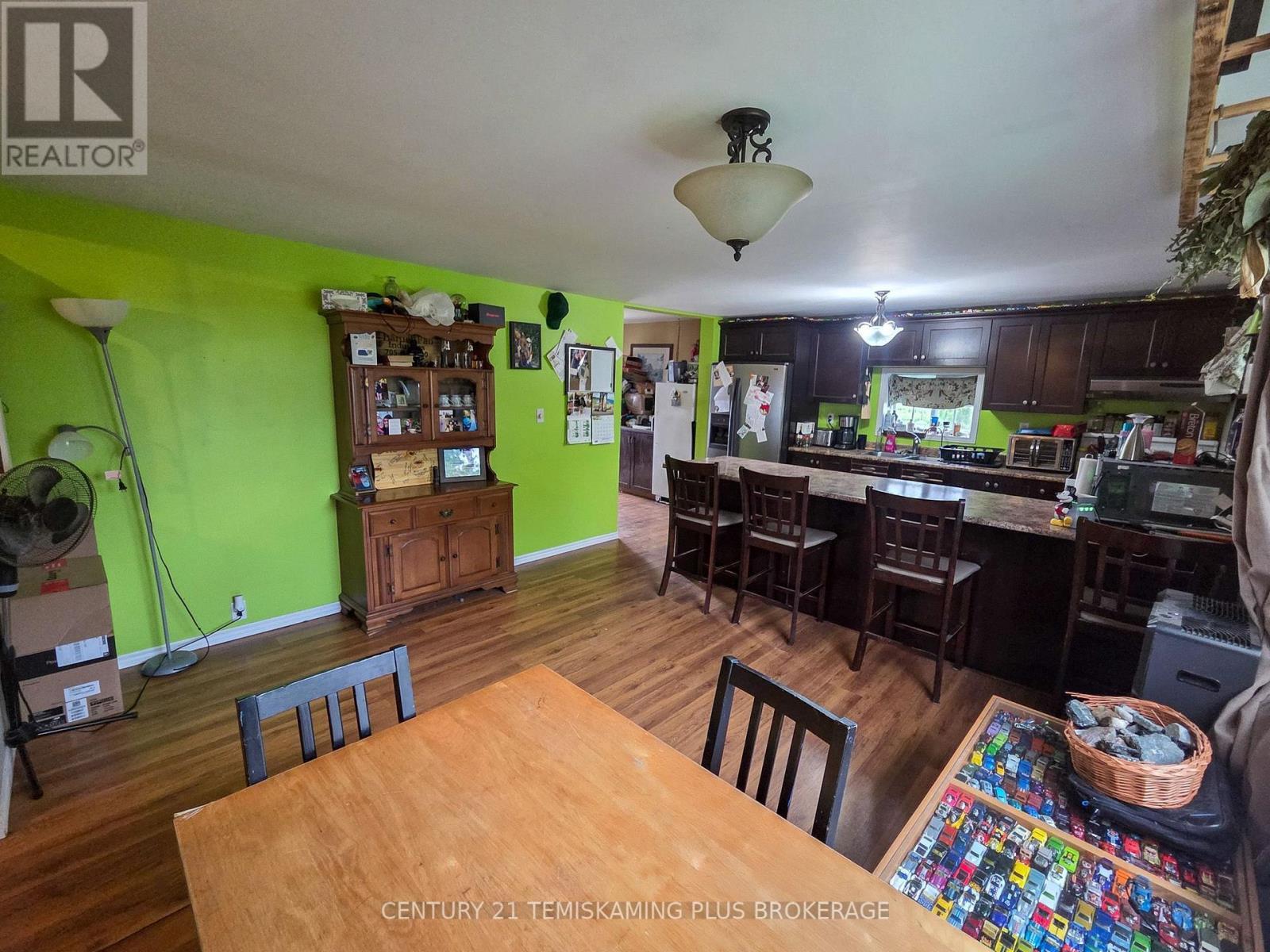 311096 Highway 571, Armstrong (Earlton), ON - Indoor Photo Showing Dining Room
