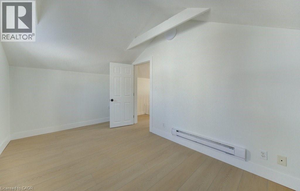 190 Lancaster Street E, Kitchener, ON - Indoor Photo Showing Other Room
