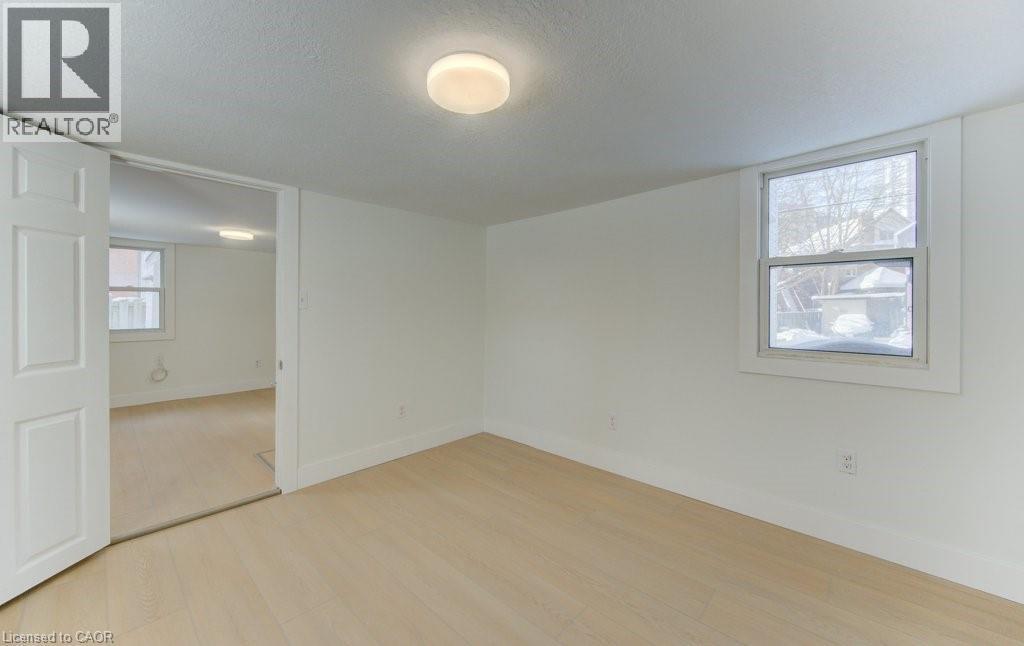 190 Lancaster Street E, Kitchener, ON - Indoor Photo Showing Other Room