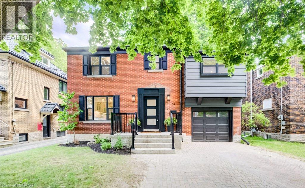 34 Moore Avenue N, Waterloo, ON - Outdoor