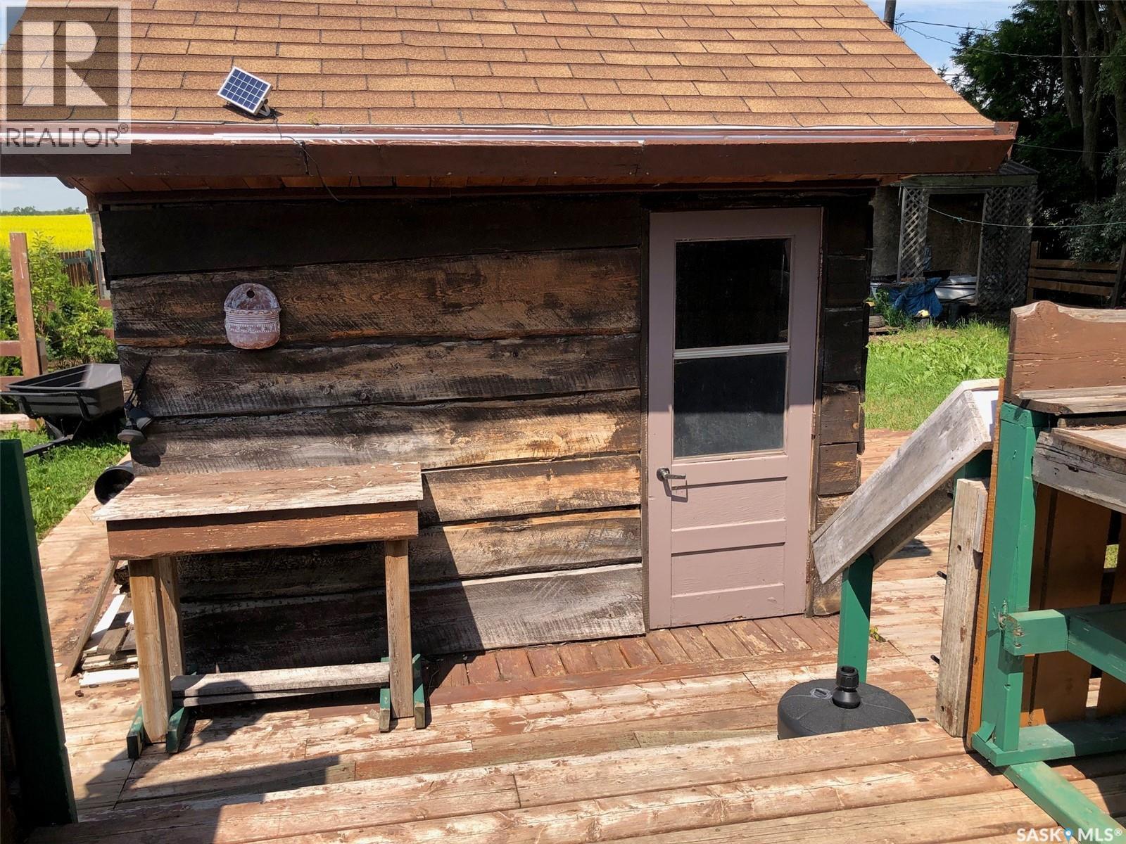 303 6Th Avenue, Invermay, SK - Outdoor With Deck Patio Veranda With Exterior