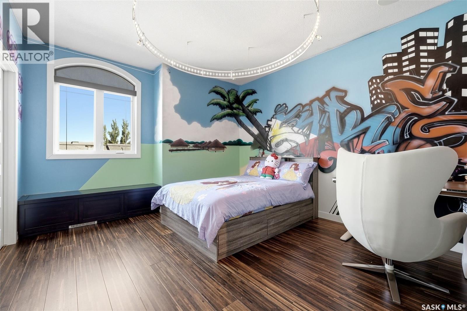 2423 Linner Bay, Regina, SK - Indoor Photo Showing Bedroom