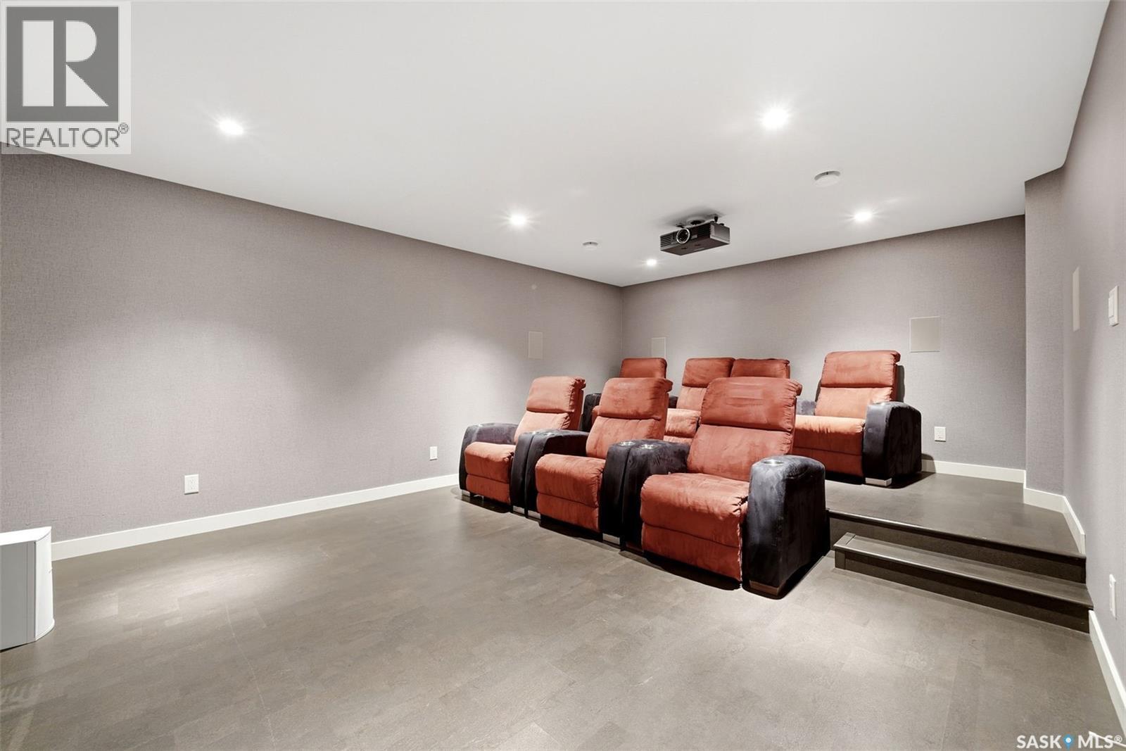 2423 Linner Bay, Regina, SK - Indoor