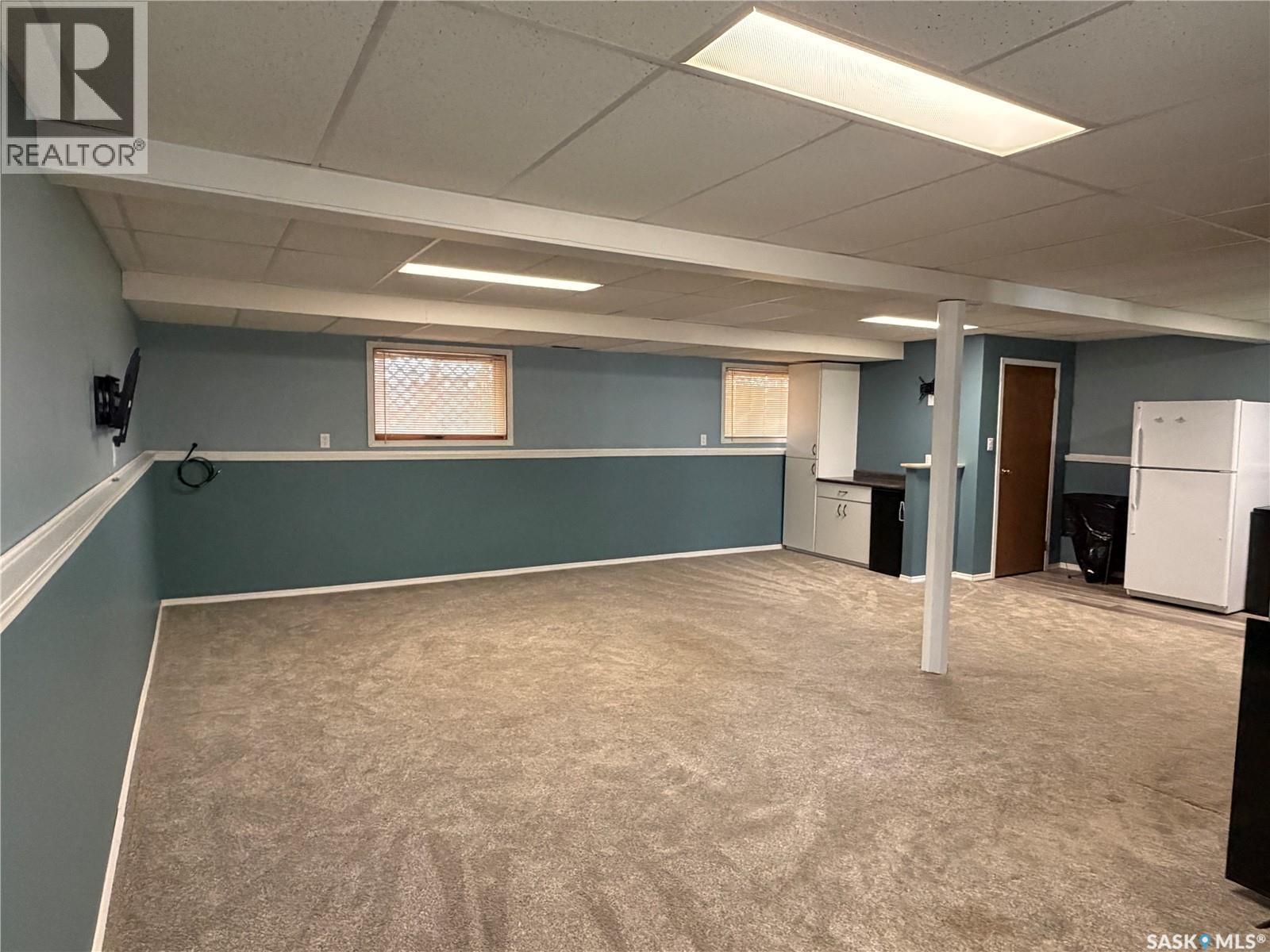 202 1St Street E, Turtleford, SK - Indoor
