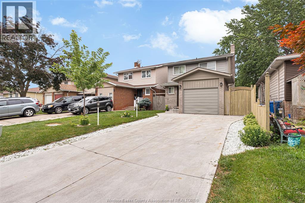 3038 Brimley, Windsor, ON - Outdoor