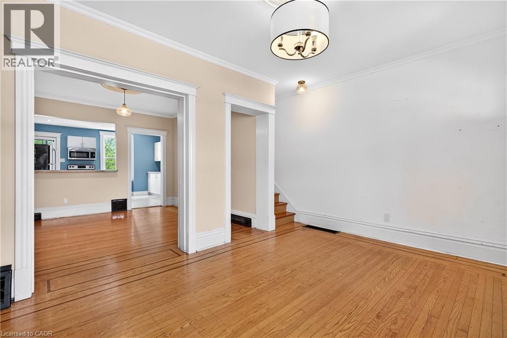 520 John Street N, Hamilton, ON - Indoor Photo Showing Other Room