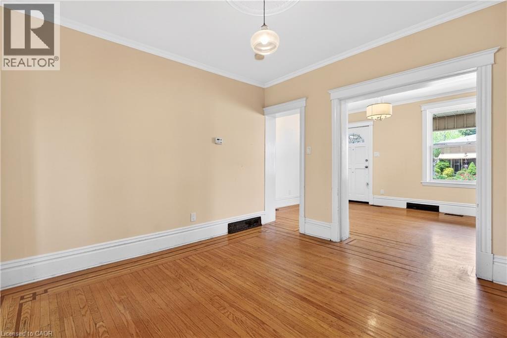520 John Street N, Hamilton, ON - Indoor Photo Showing Other Room