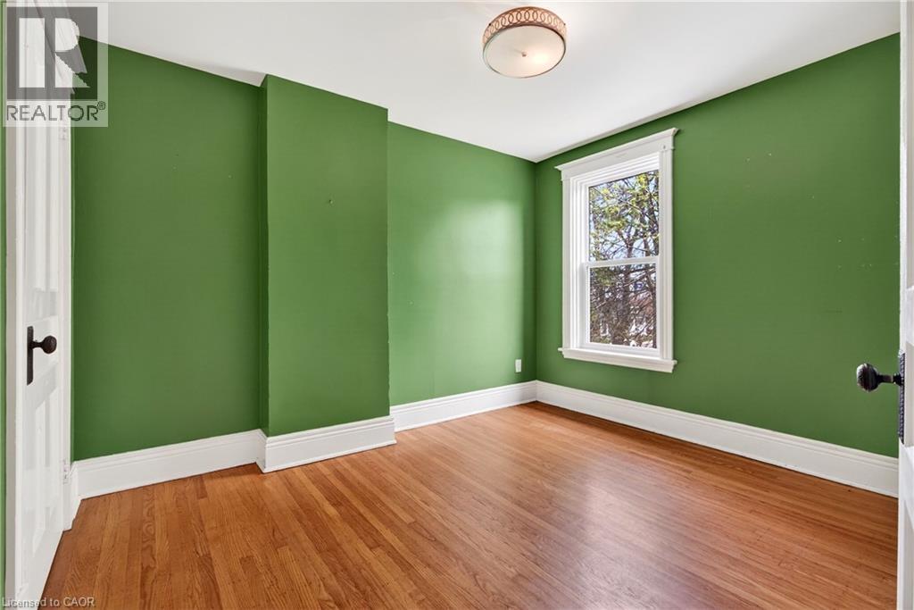 520 John Street N, Hamilton, ON - Indoor Photo Showing Other Room