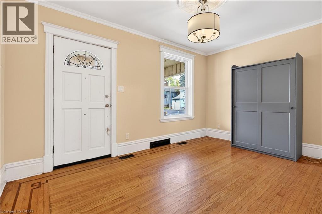 520 John Street N, Hamilton, ON - Indoor Photo Showing Other Room
