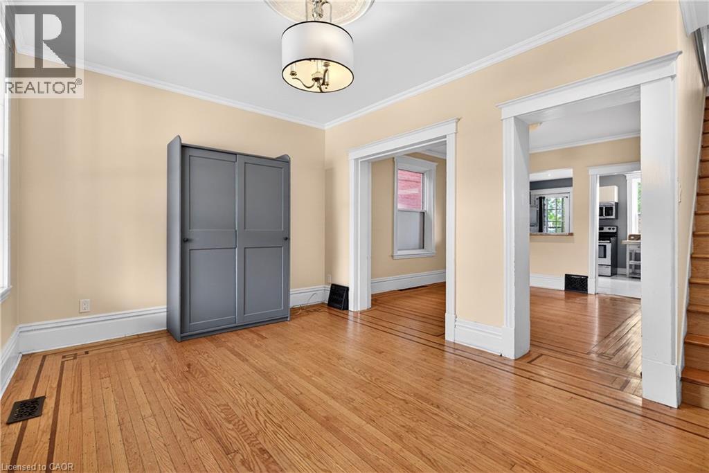 520 John Street N, Hamilton, ON - Indoor Photo Showing Other Room