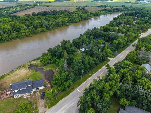 8667 Roblin Blvd, Headingley, MB - Outdoor With Body Of Water With View