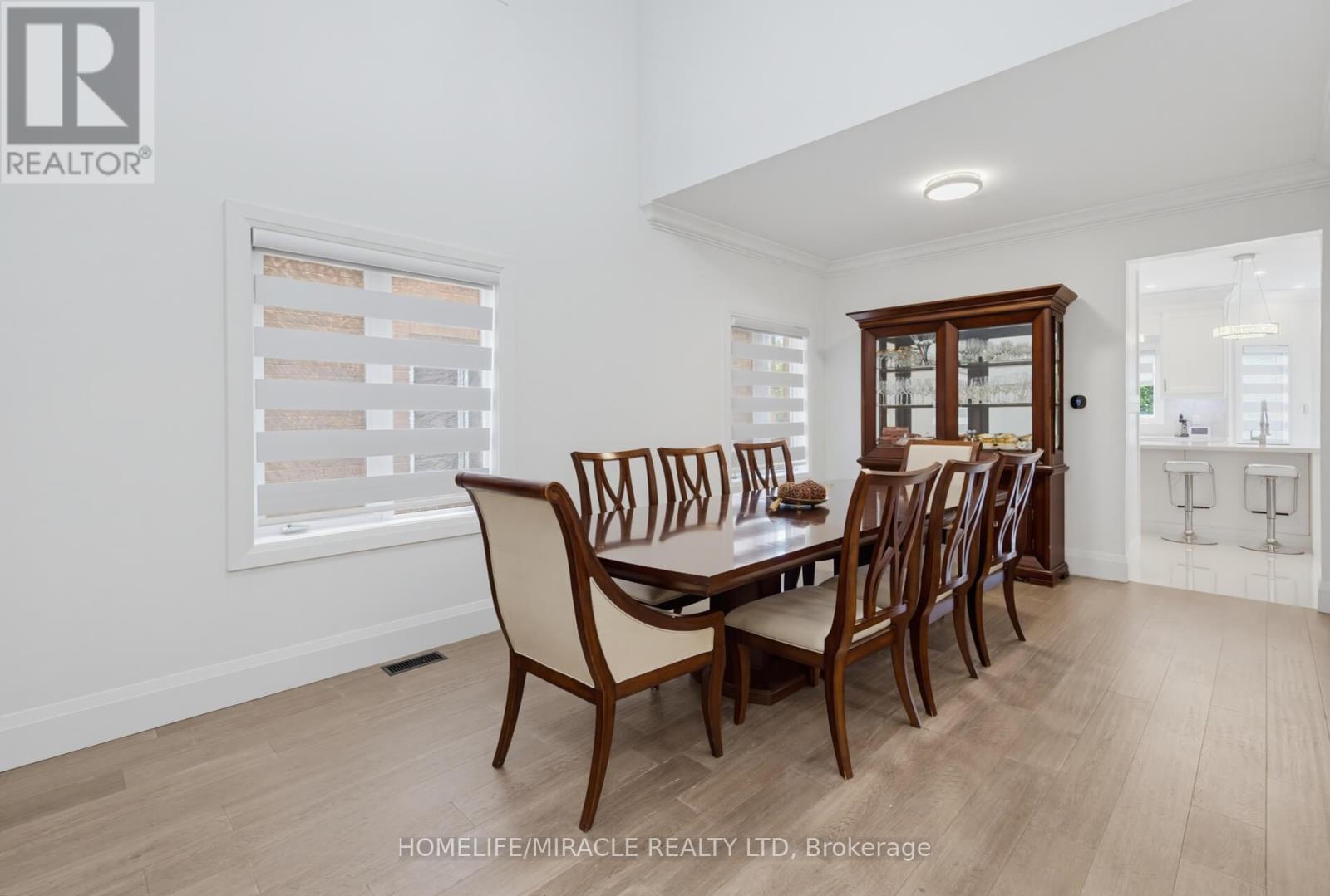 7350 Glamorgan Way, Mississauga, ON - Indoor Photo Showing Dining Room