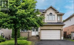 349 BRAITHWAITE Avenue Hamilton, ON L9G 5A7