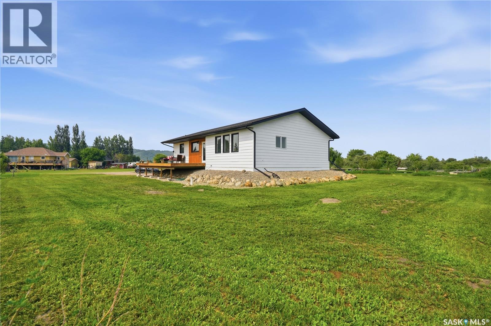 54B Marshall Crescent, Katepwa Beach, SK - Outdoor