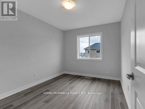32 Vickers Road, Hamilton, ON - Indoor Photo Showing Other Room