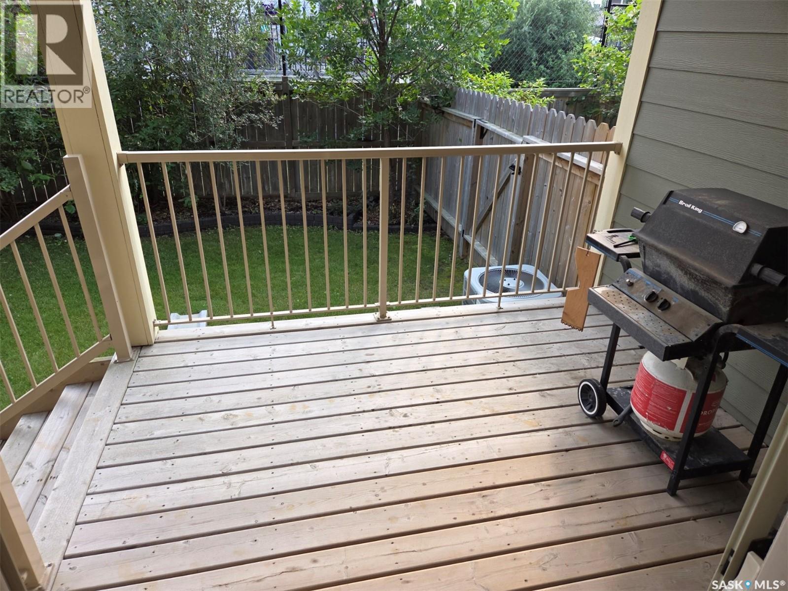 103 115 Shepherd Crescent, Saskatoon, SK - Outdoor With Deck Patio Veranda With Exterior