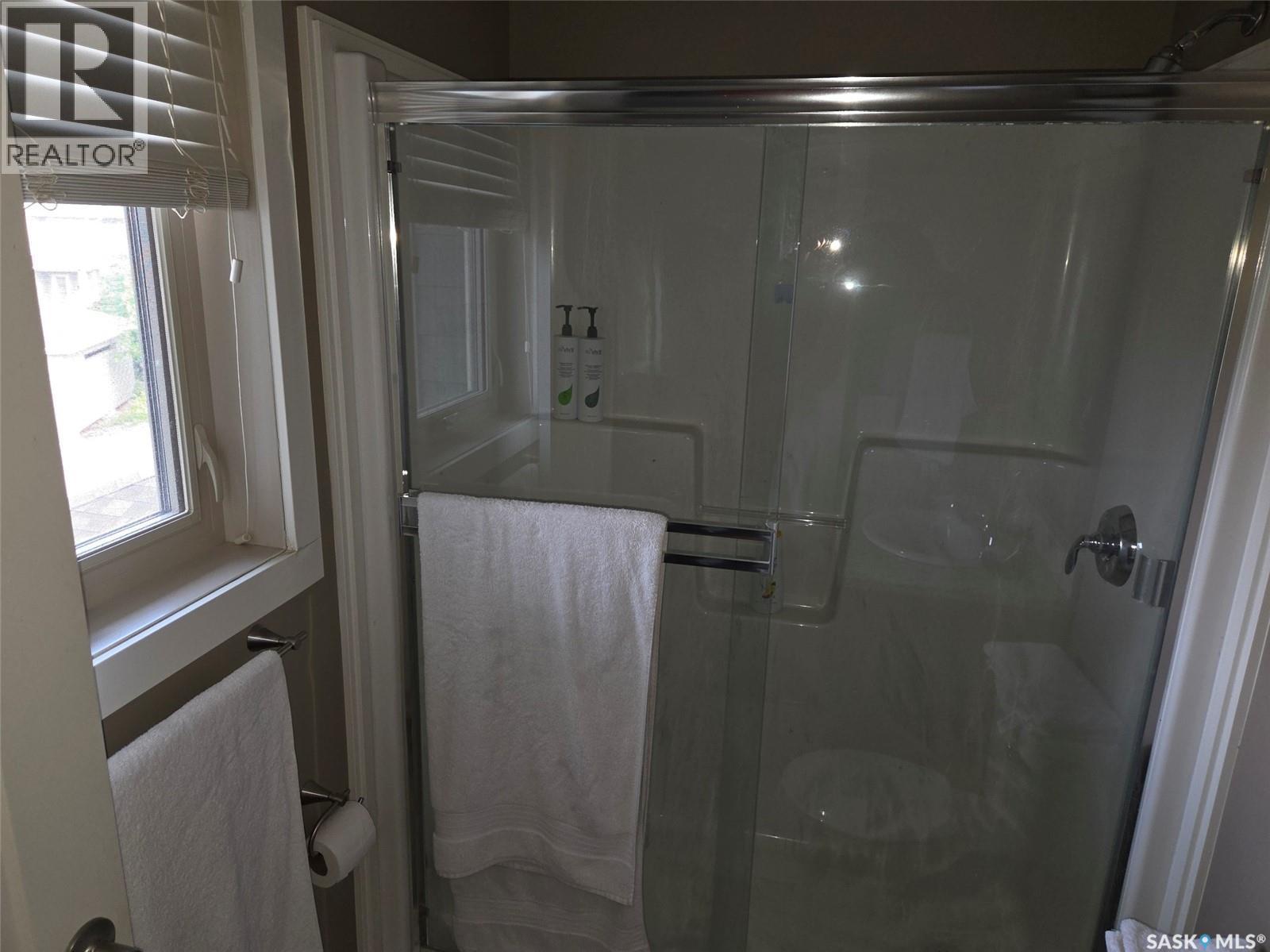 103 115 Shepherd Crescent, Saskatoon, SK - Indoor Photo Showing Bathroom