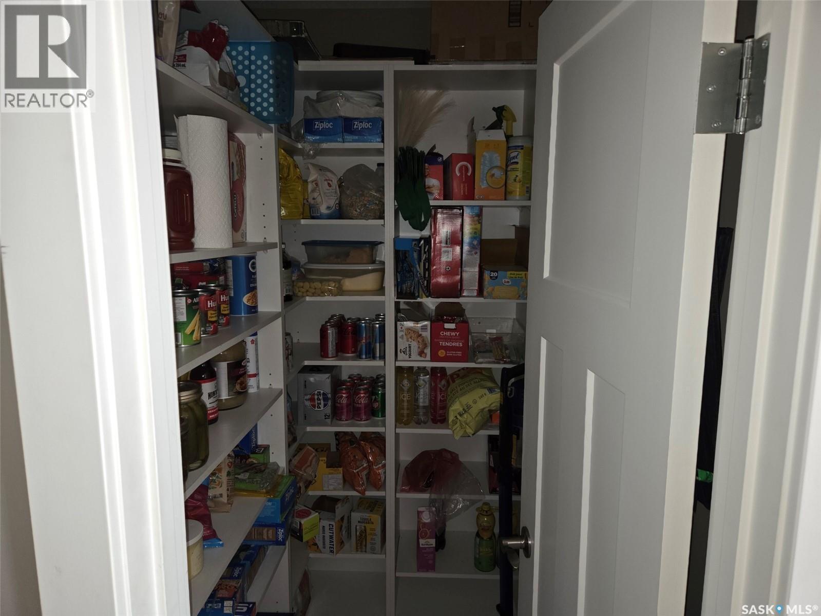 103 115 Shepherd Crescent, Saskatoon, SK - Indoor