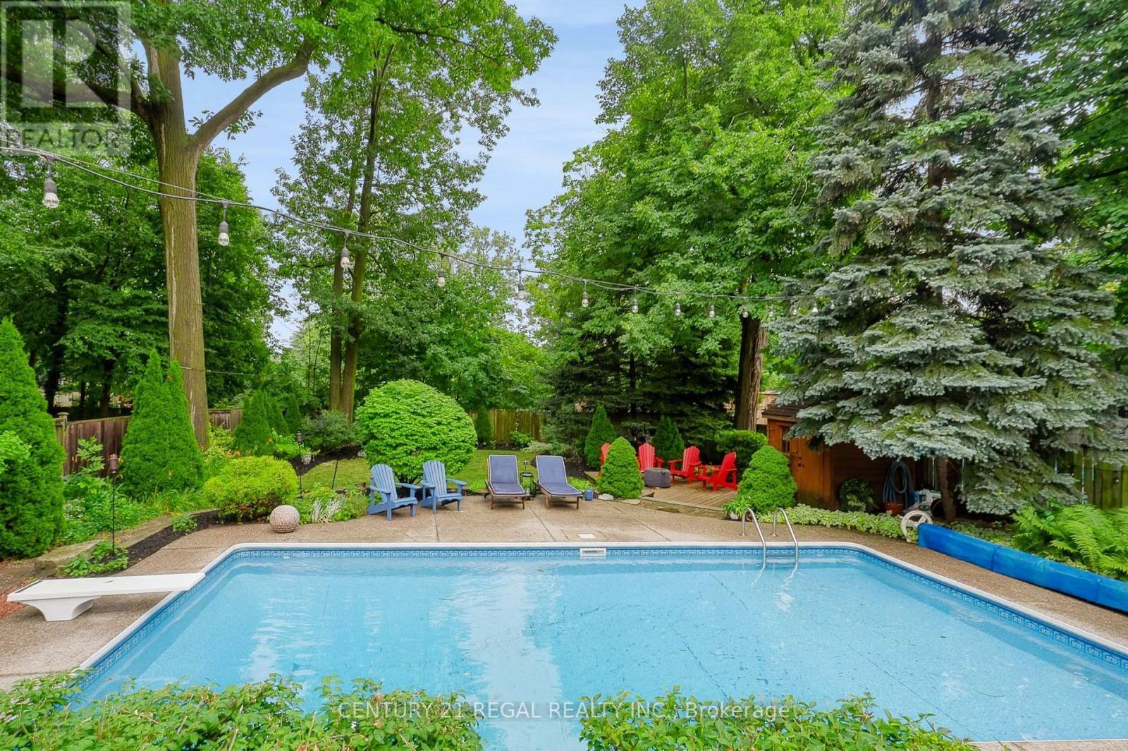 5324 Linbrook Road, Burlington, ON - Outdoor With In Ground Pool With Backyard