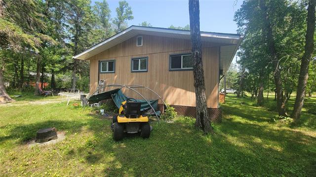 46 Cole Blvd, Gimli Rm, MB - Outdoor