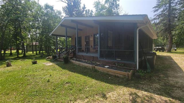 46 Cole Blvd, Gimli Rm, MB - Outdoor