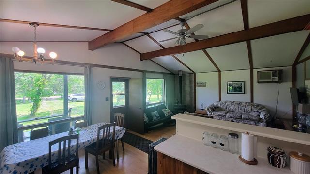 46 Cole Blvd, Gimli Rm, MB - Indoor Photo Showing Dining Room