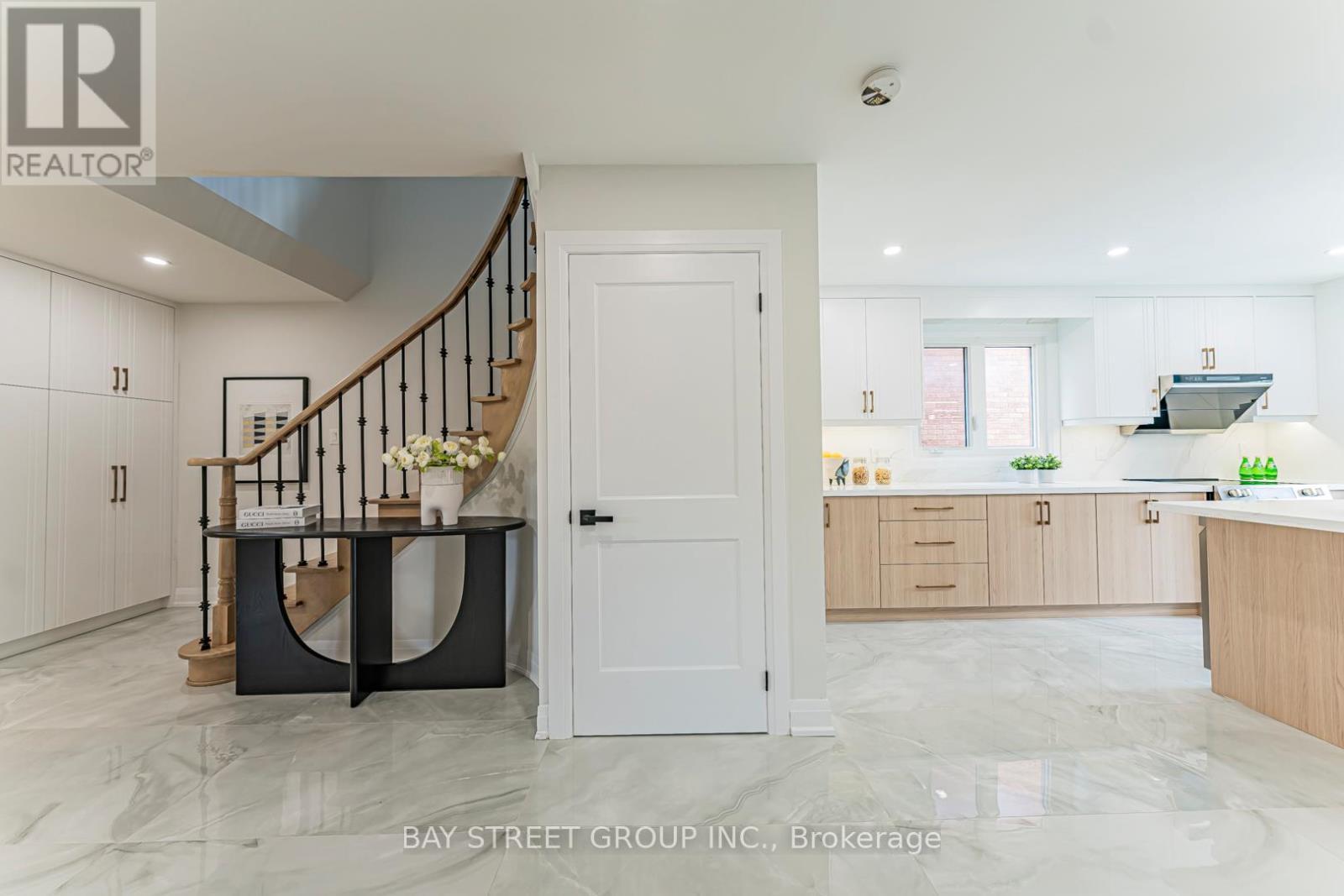146 Cabinet Crescent, Vaughan, ON - Indoor